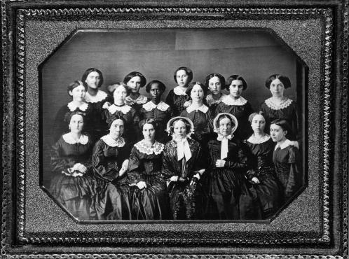 photograph of Oberlin women graduates