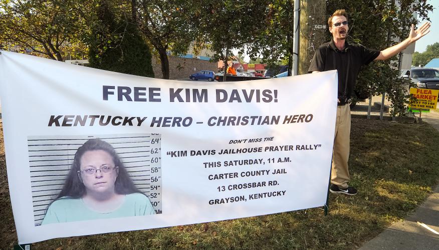 Community Supports Kim Davis